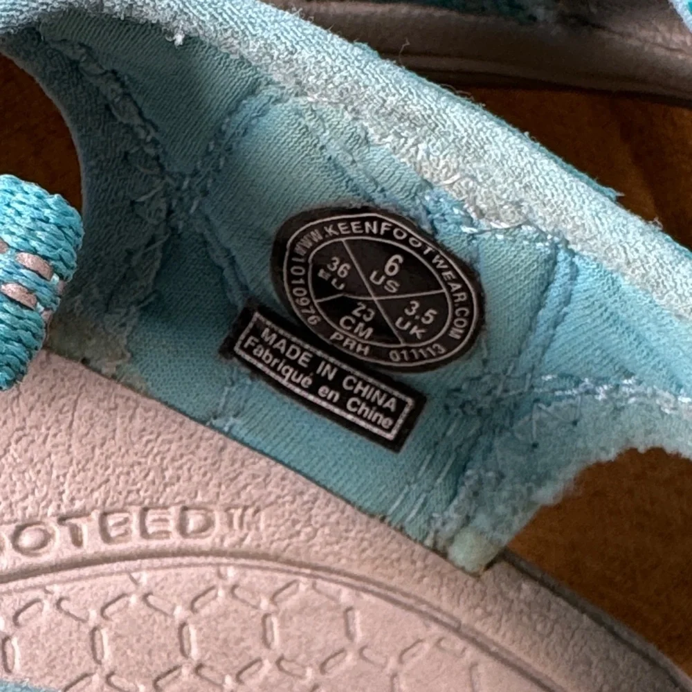 Keen Kids Teal and Gray Sandals - Picture 2 of 9